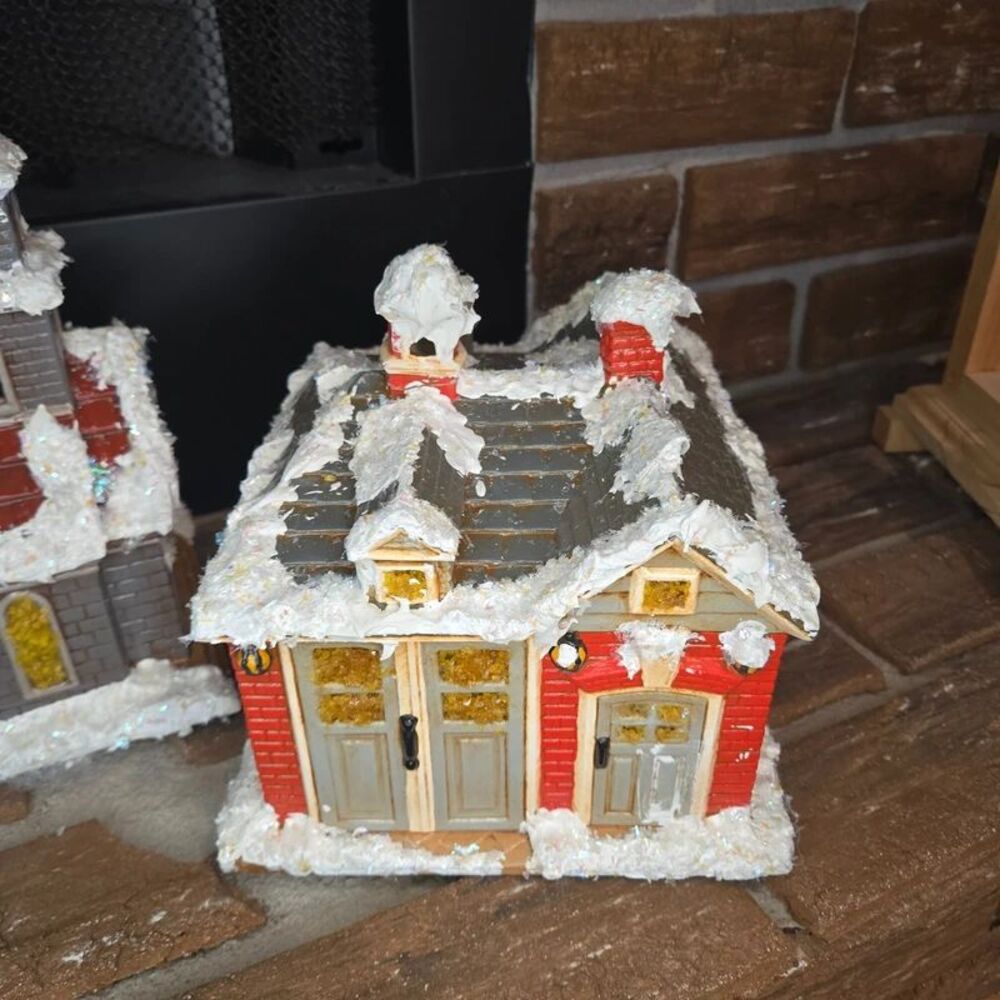 Vintage Byron Mold Barn